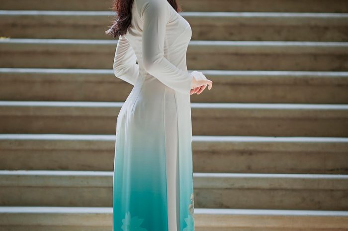 自信单身人士的约会资料简介和建议指南