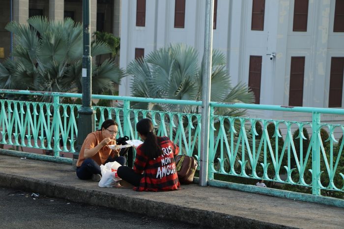 在线寻找单身人士的最佳方式无需约会应用程序