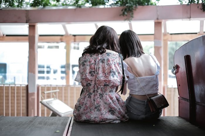 聊天式连接带来的微笑迹象